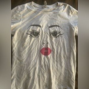White shirt with face, size: small